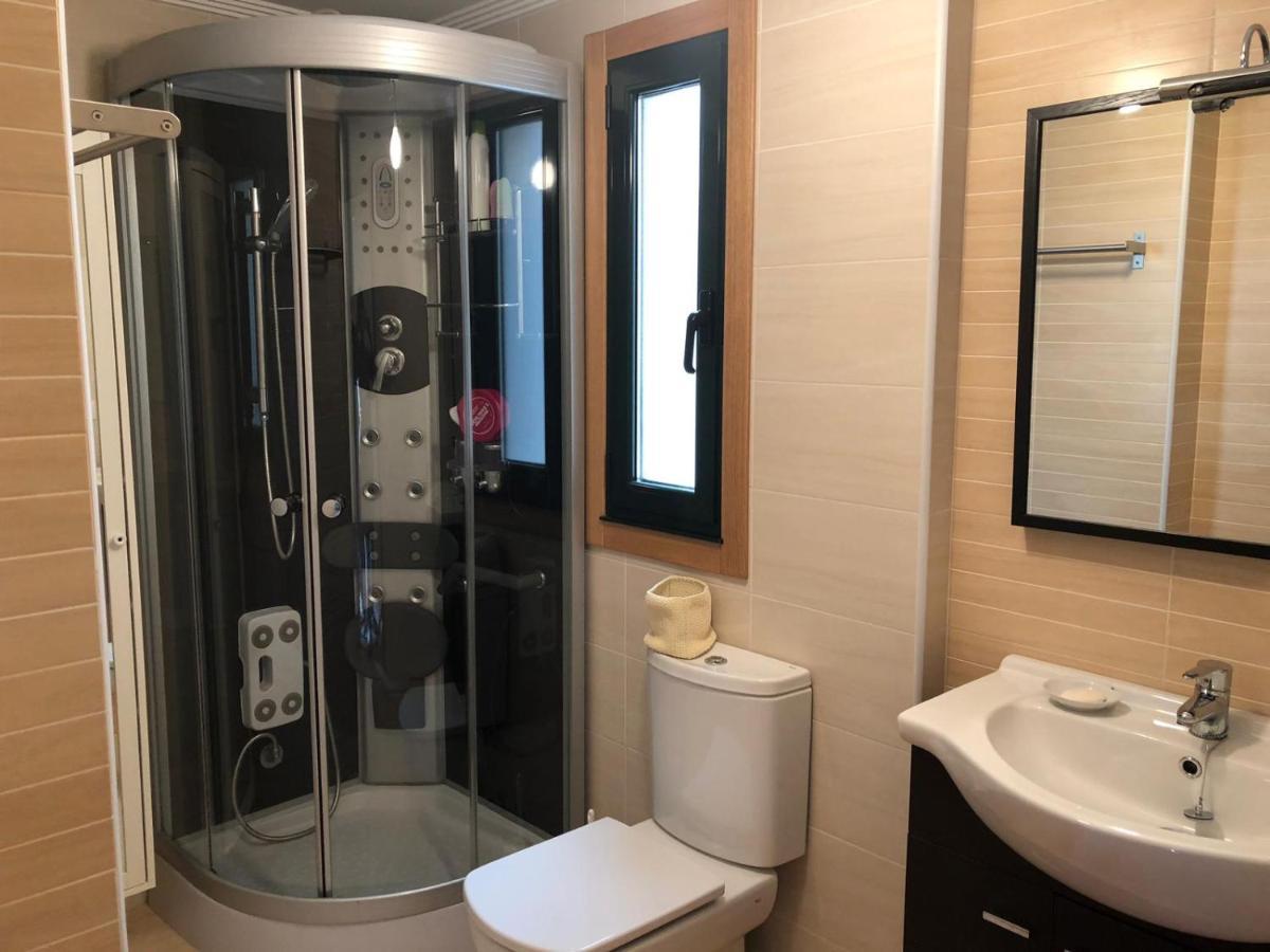 Apartamento Para 6 Personas Con Piscina Y Paddle Foz Exterior photo